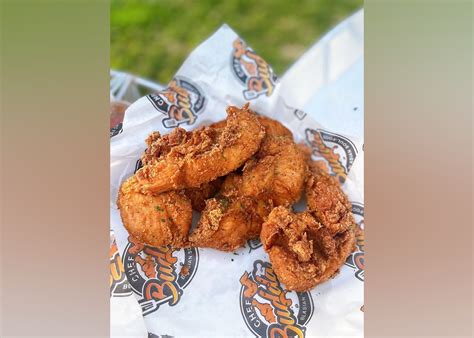 Highest-rated restaurants for chicken wings in San Diego, according to Yelp